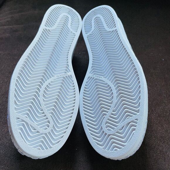 Mint cond adidas Pharrell Williams superstar 9.5 - Picture 12 of 12